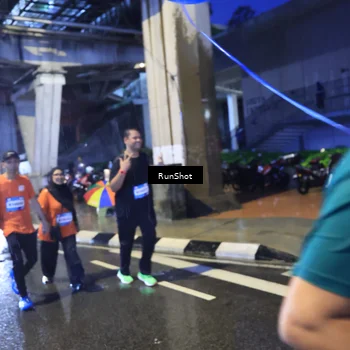Runner Photo 7921694