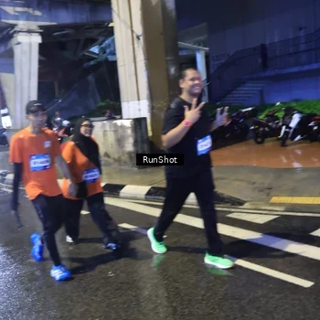 Runner Photo 7921699