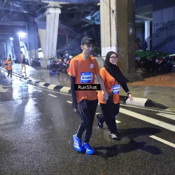 Runner Photo 7921710