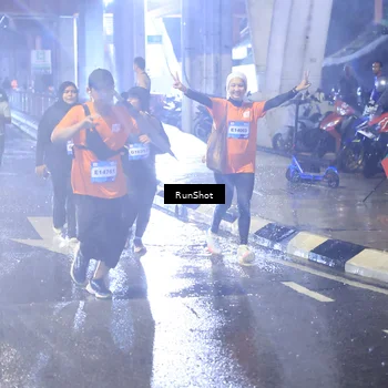 Runner Photo 7921732