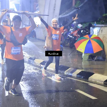 Runner Photo 7921742
