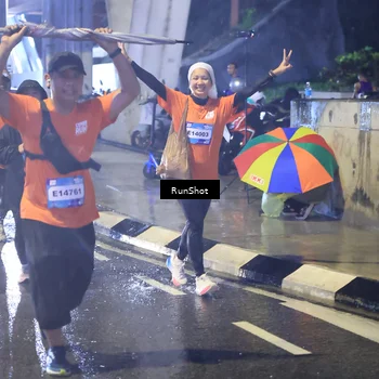 Runner Photo 7921754