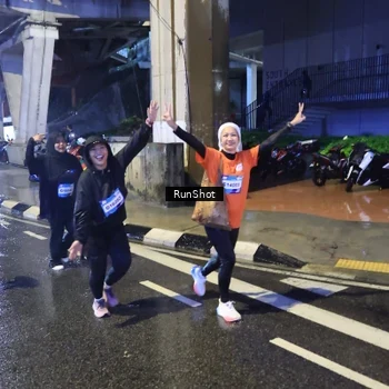 Runner Photo 7921781