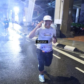 Runner Photo 7921814