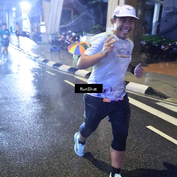 Runner Photo 7921820