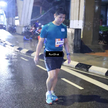 Runner Photo 7921846