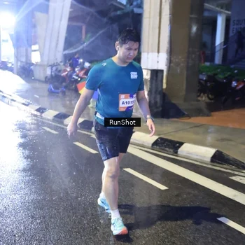 Runner Photo 7921850