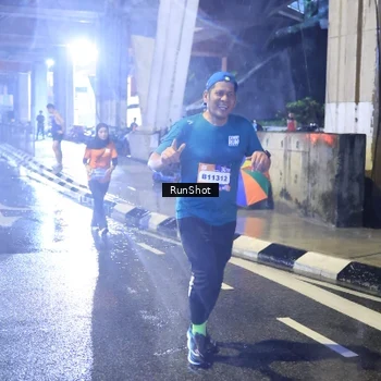 Runner Photo 7921865