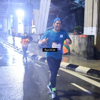 Runner Photo 7921866