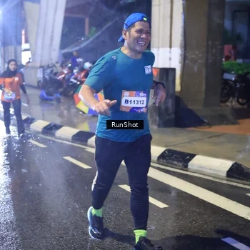 Runner Photo 7921877