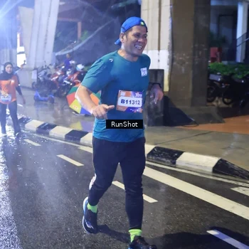Runner Photo 7921878