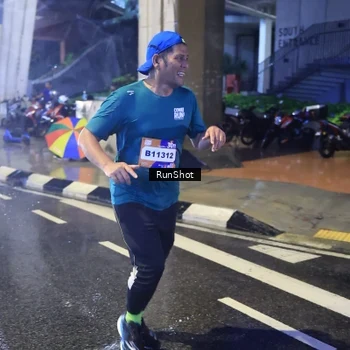 Runner Photo 7921881