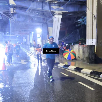 Runner Photo 7921887