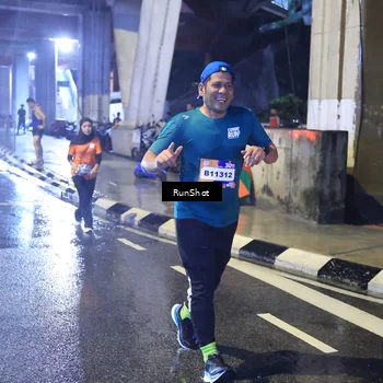 Runner Photo 7921894