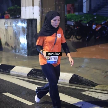 Runner Photo 7921907