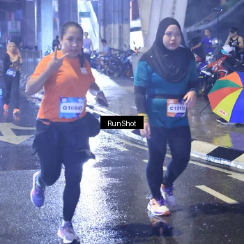 Runner Photo 7921915