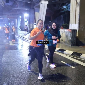 Runner Photo 7921925
