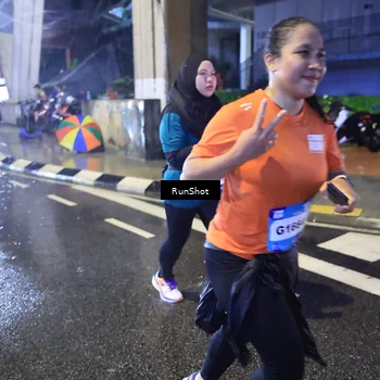 Runner Photo 7921943