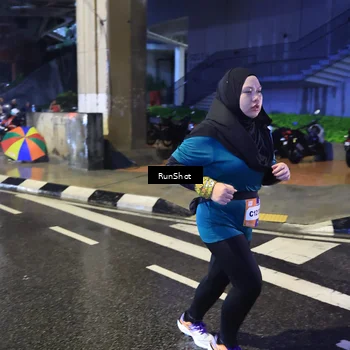Runner Photo 7921945