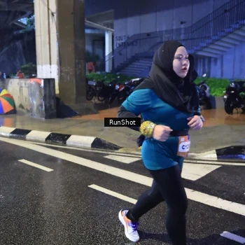 Runner Photo 7921948