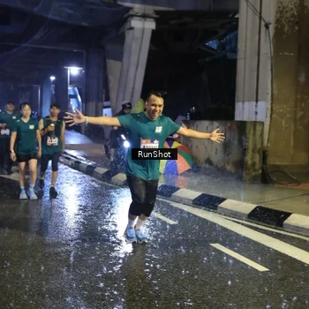 Runner Photo 7921988