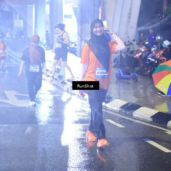 Runner Photo 7922001