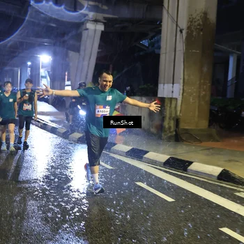 Runner Photo 7922018