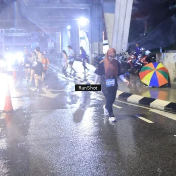 Runner Photo 7922044
