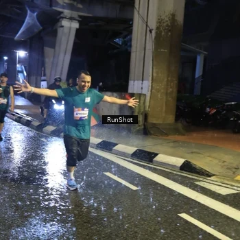 Runner Photo 7922051
