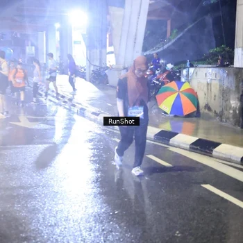 Runner Photo 7922060