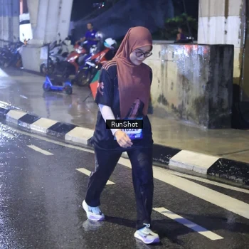 Runner Photo 7922063