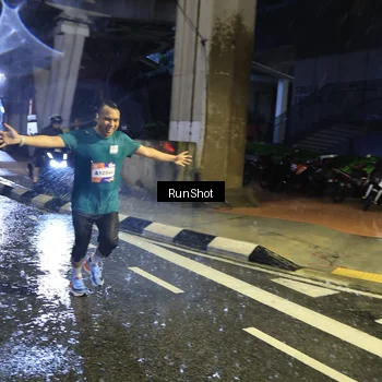 Runner Photo 7922078