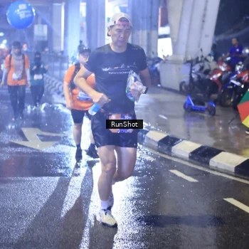Runner Photo 7922082