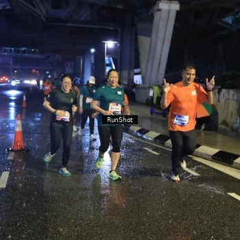 Runner Photo 7922085