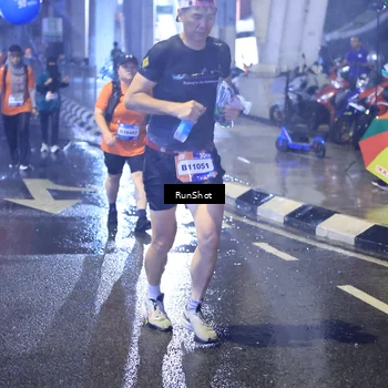 Runner Photo 7922087