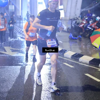 Runner Photo 7922090
