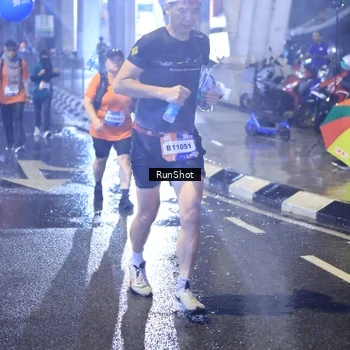 Runner Photo 7922091