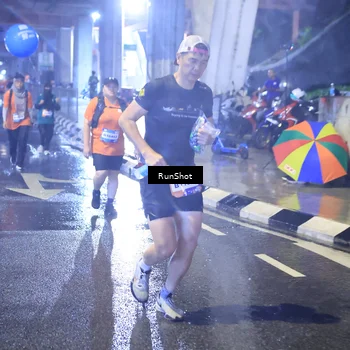 Runner Photo 7922093