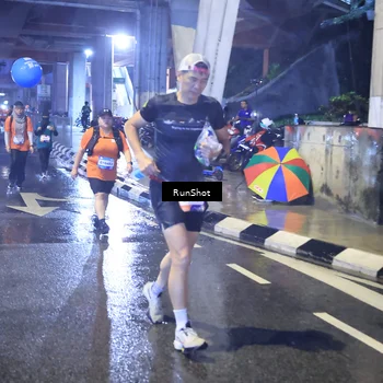 Runner Photo 7922099