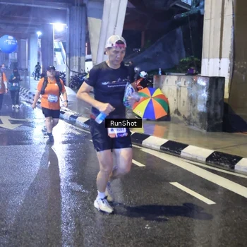 Runner Photo 7922103
