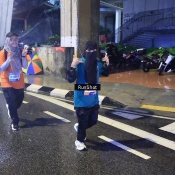 Runner Photo 7922217