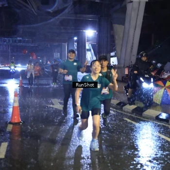 Runner Photo 7922228