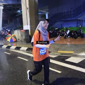Runner Photo 7922256