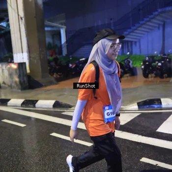 Runner Photo 7922264