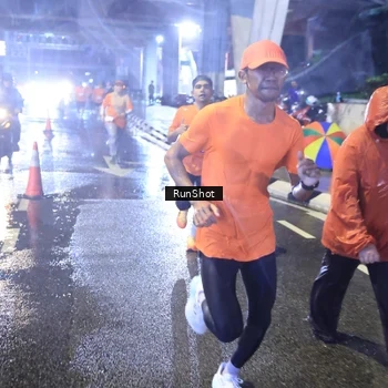 Runner Photo 7922310
