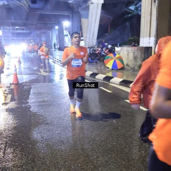 Runner Photo 7922320