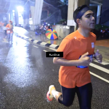 Runner Photo 7922339