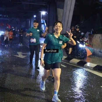 Runner Photo 7922352