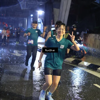 Runner Photo 7922394