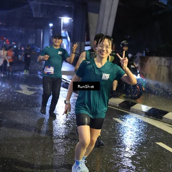 Runner Photo 7922405